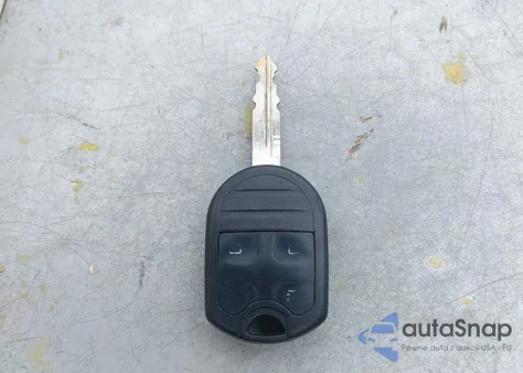 2009 Ford Escape Xlt from USA, damaged, VIN 1FMCU03709KB21411